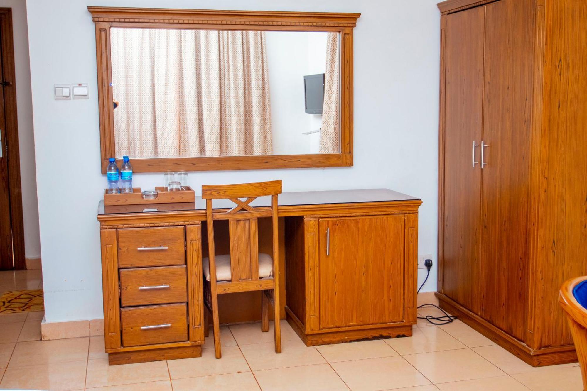 Sleep Inn Hotel - City Centre Dar es Salaam Bagian luar foto